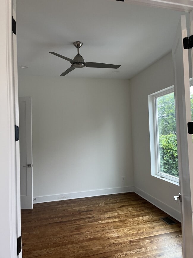 Building Photo - "Charming 4-Bedroom Nashville Oasis with E...