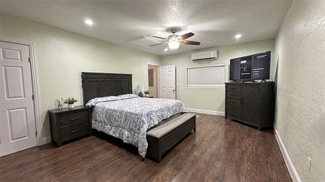 Building Photo - 13731 Biggs St