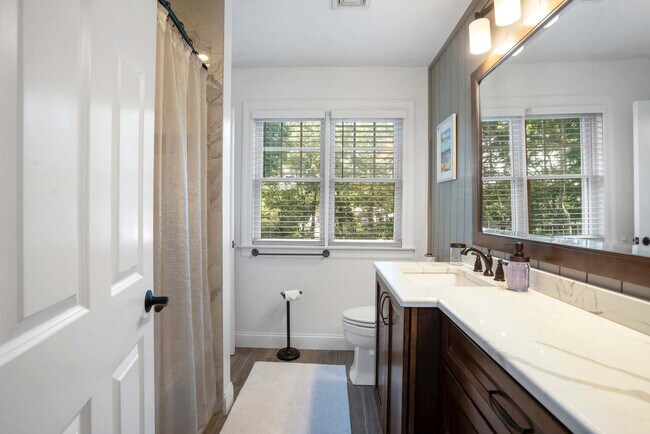 Building Photo - 30 Old Fish Cove Rd