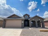 Building Photo - NOW PRE LEASING WITH SUMMER MOVE IN SPECIAL!