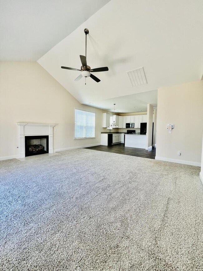 Building Photo - Brand New 3 Bedroom 2 Bath Single Family Home