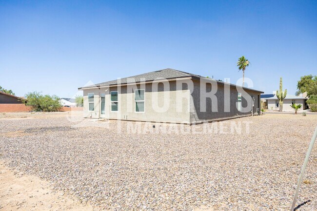 Building Photo - Great Home For Rent in Arizona City