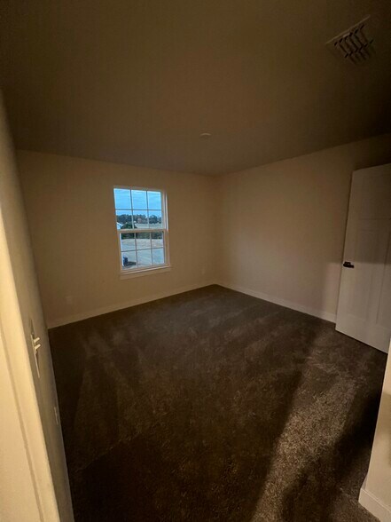 Building Photo - 807 Autumn Sage Dr