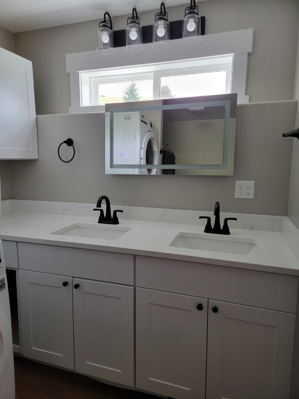 Building Photo - 100 Lavista Dr