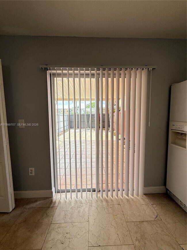 Building Photo - 8428 NW 103rd St