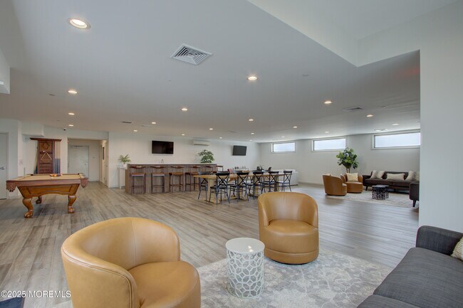 Building Photo - 258 Morris Ave