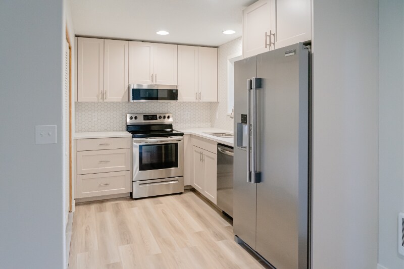 Building Photo - 2314 NE Stapleton Rd