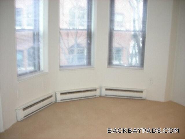 Building Photo - 55 St Germain St