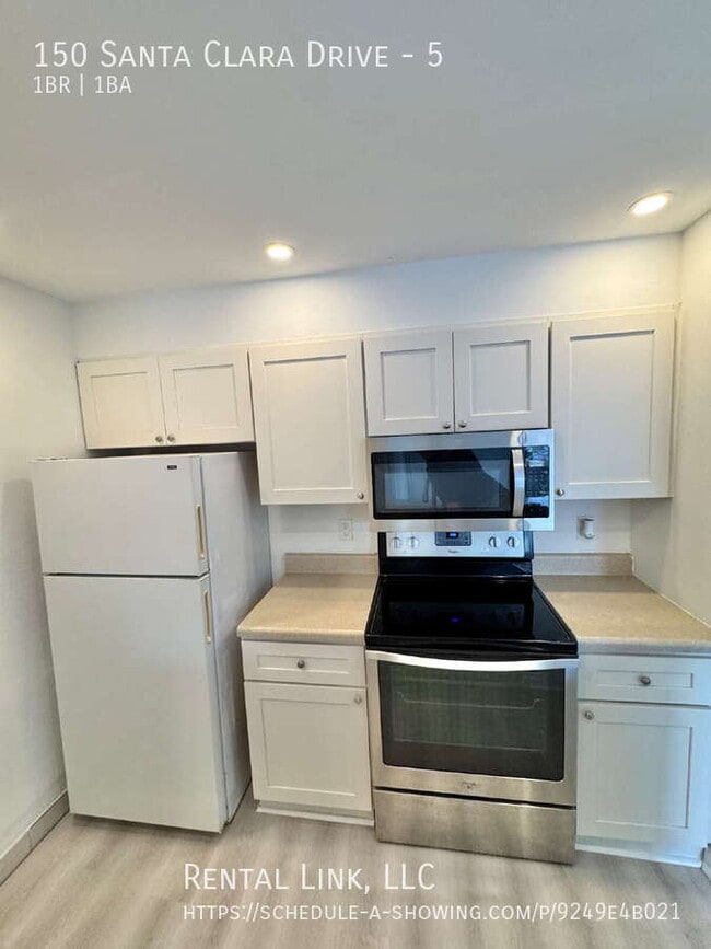 Building Photo - 150 Santa Clara Dr