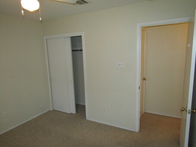 Building Photo - 3913 Haleys Way