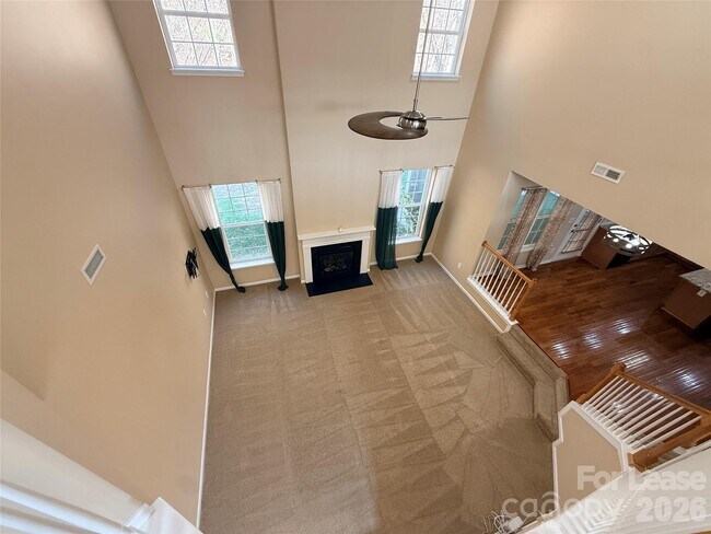 Building Photo - 5219 Sunriver Rd