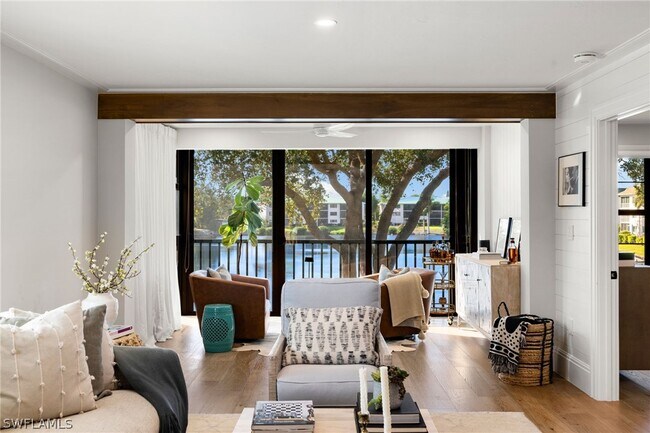 Building Photo - 3135 Riviera Dr