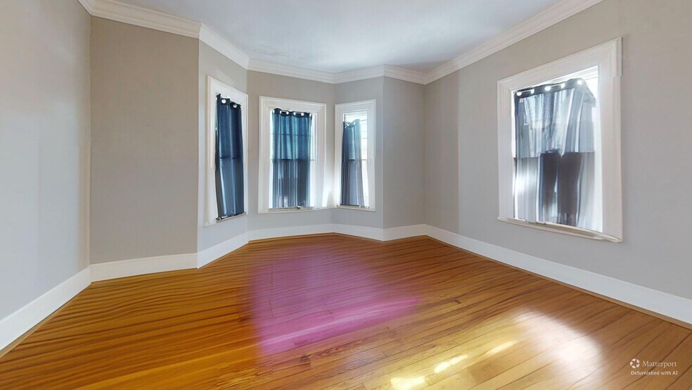 Building Photo - 16 Lyman St