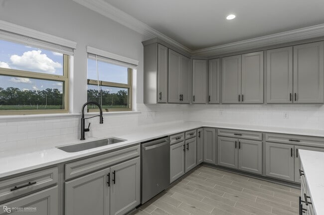 Building Photo - 212 Paisley Ln