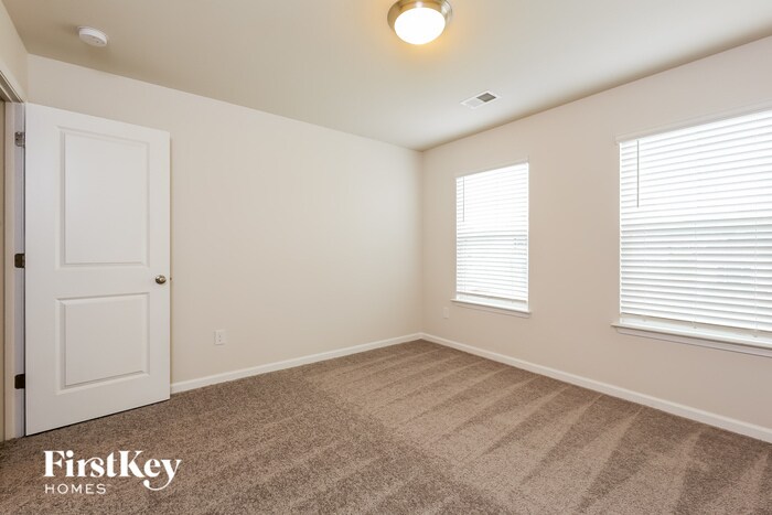 Building Photo - 106 Wild Lily Dr