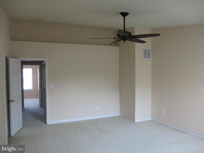 Building Photo - 1503 Shields Terrace NE