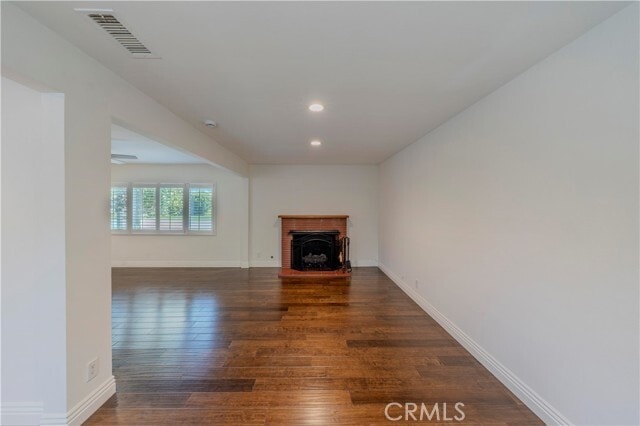 Building Photo - 2093 Continental Ave