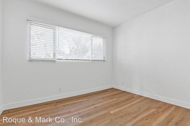 Building Photo - 2 br, 1 bath Apartment - 1043 5th Street 1...