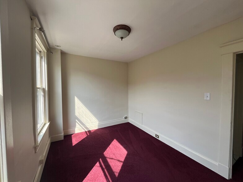 Back Bedroom - 915 W 33rd St