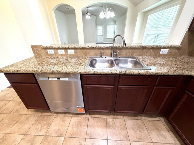 Building Photo - 3514 Lilac Ranch Dr
