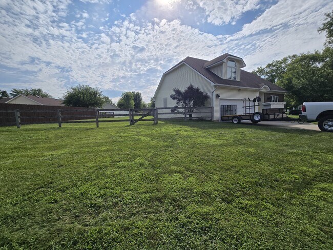Building Photo - 6432 Jamison Way