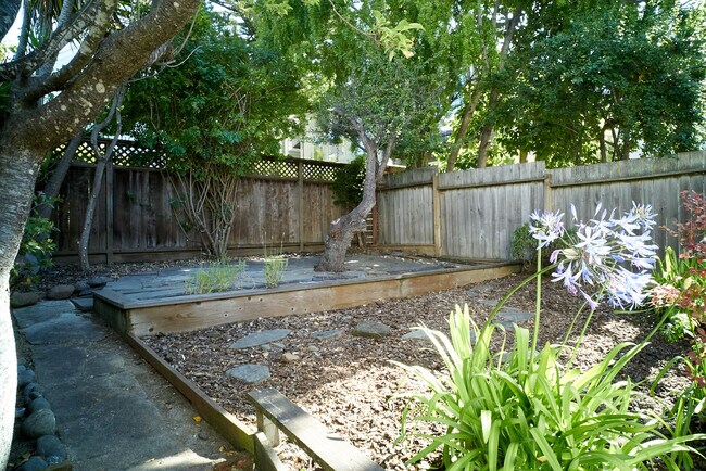 Building Photo - 3918 24th St