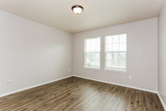 Building Photo - 10308 Roosevelt Gap Ct