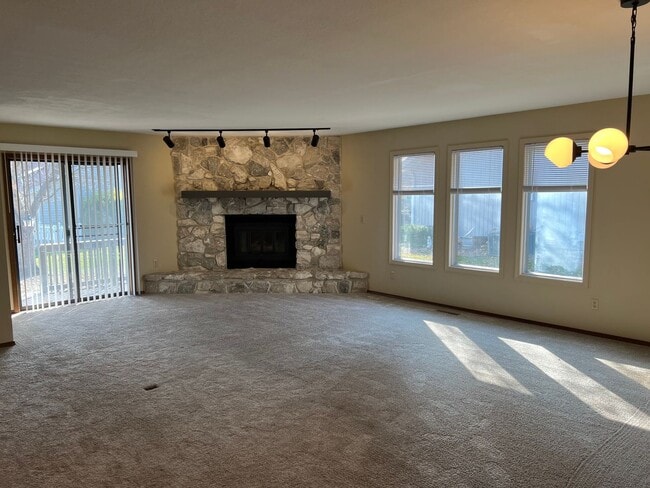 Building Photo - PRICE ADJUSTMENT! Lakewood Village Duplex