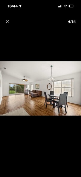 Building Photo - 1346 Mainsail Dr