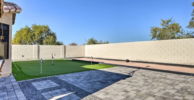 Putting green and Bocce Ball Court - 13520 W Solano Dr
