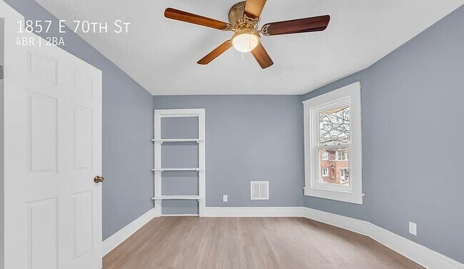 Building Photo - 1857 E 70th St