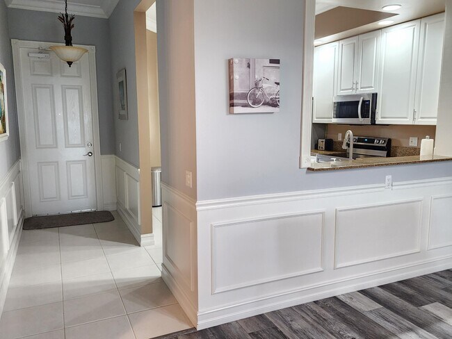 Building Photo - 35 Harbour Isle Dr W