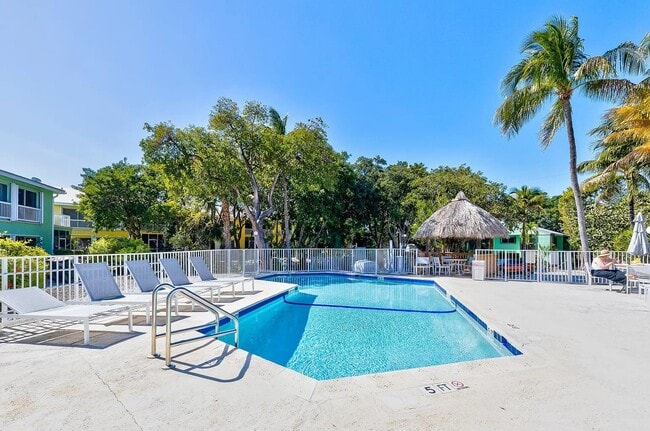 Building Photo - 98202 Windward Ave