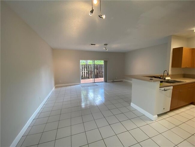 Building Photo - 16045 Emerald Cove Rd
