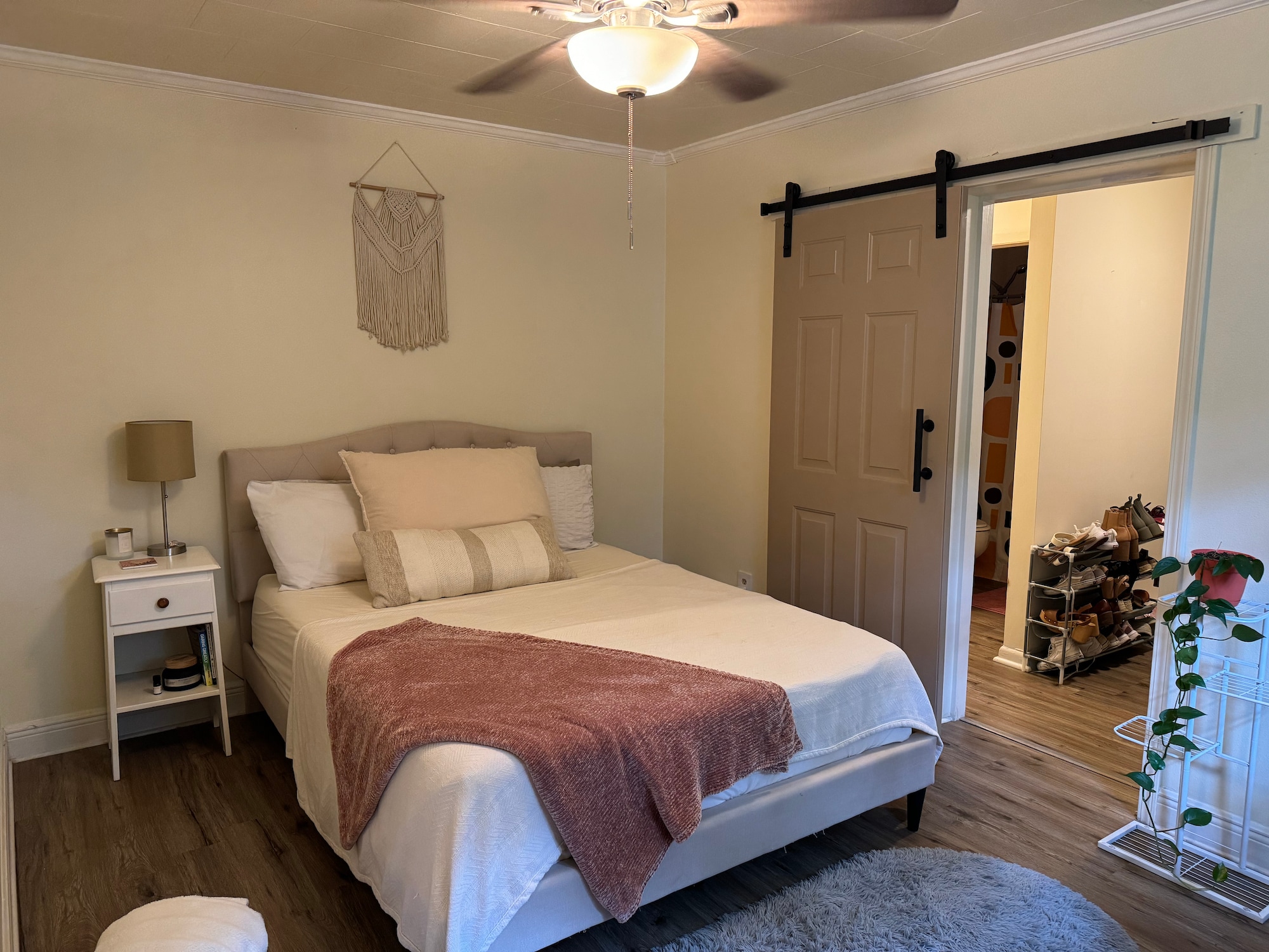 Building Photo - 1808 Dewrell Sq