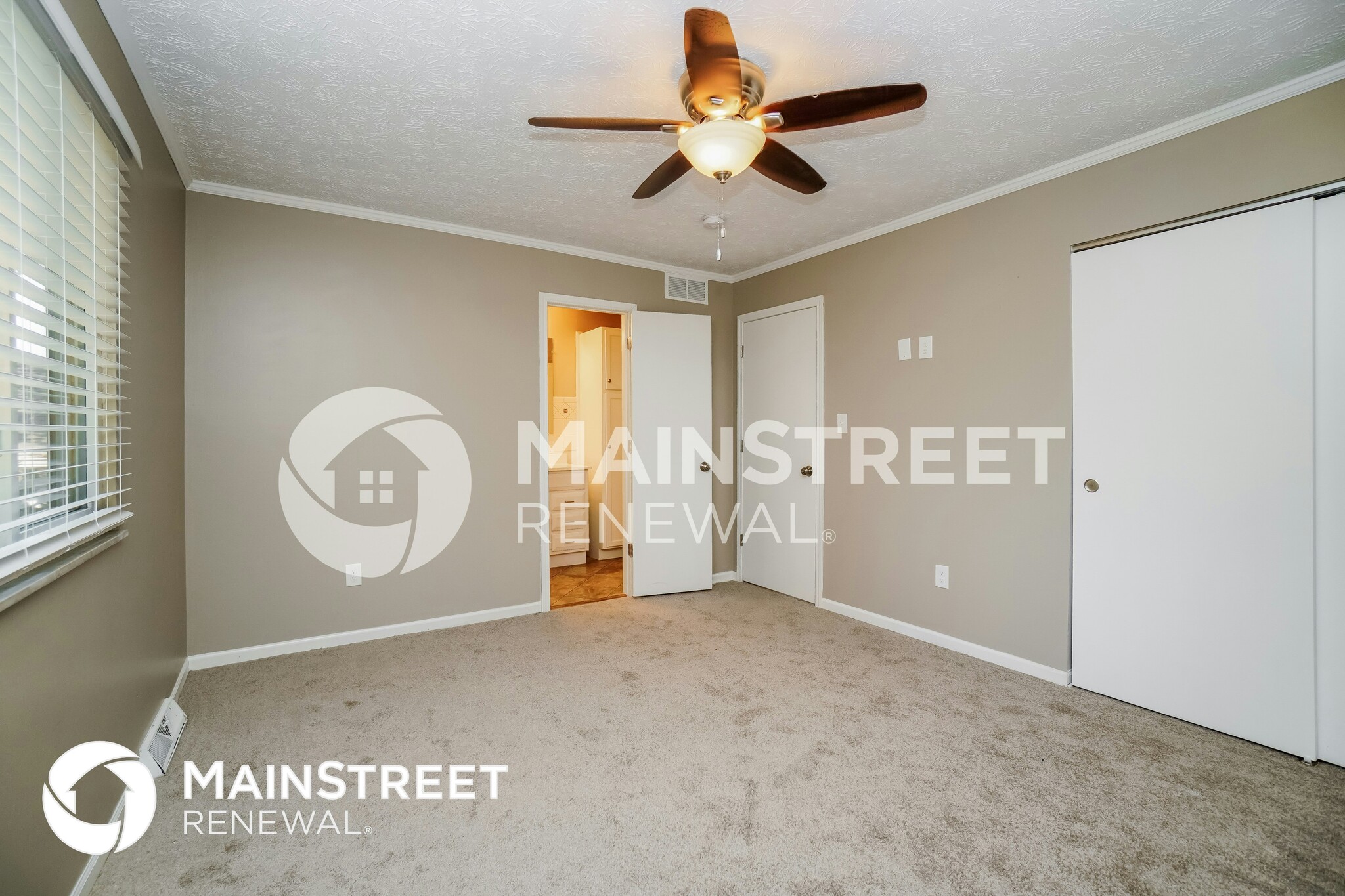 Building Photo - 171 Parkview Dr