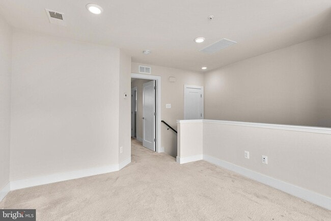 Building Photo - 10413 Fernwood Rd