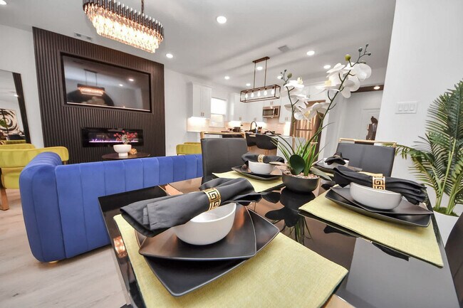 Building Photo - 3620 Du Bois St