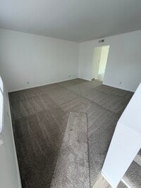 Building Photo - 2669 Wayside Dr