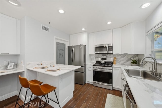 Building Photo - 850 Windwood Dr