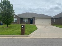 Building Photo - 501 Ridge Point Dr