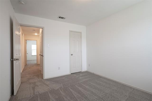 Building Photo - 1505 Lone Pine Dr