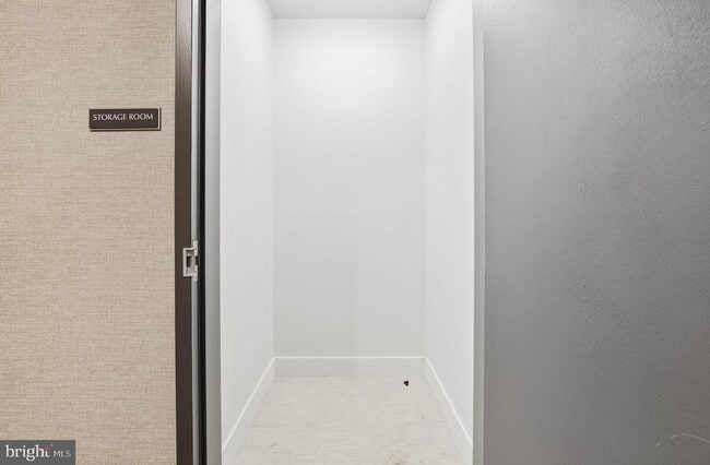 Building Photo - 502 Diamondback Dr