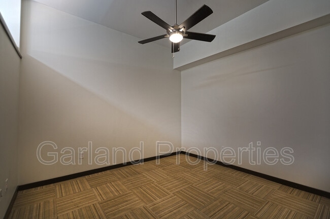 Building Photo - 110 Campbell Ave SE