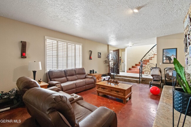 Building Photo - 8614 Holmsley Trail