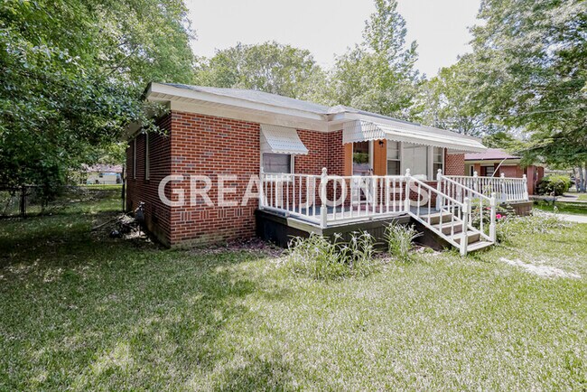 Building Photo - Charming 3 Bedroom in Columbus!