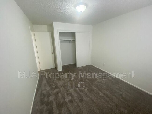 Building Photo - 1428 W 300 N