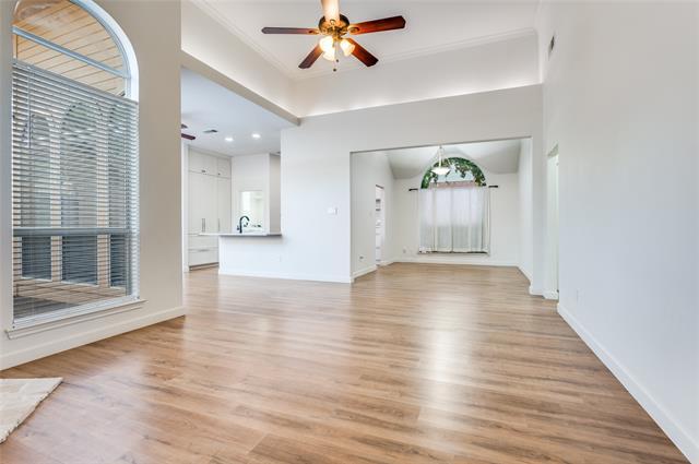 Building Photo - 3610 Granbury Dr