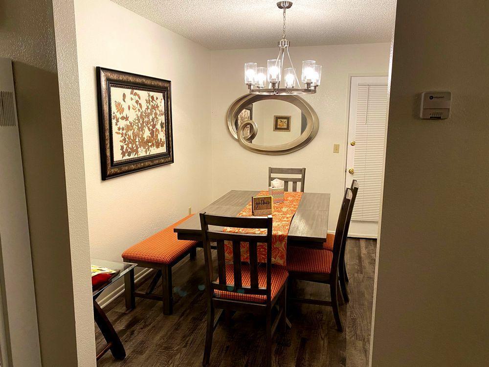 Building Photo - 73829 S Slope Dr