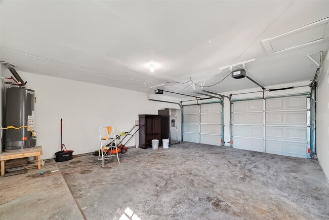 Building Photo - 4511 Bayou Vista Dr